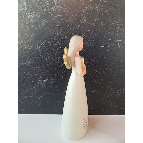 Blossom Bucket Family is Love Heart Soft Cream 6 inch Resin Stone Collectible - Picture 4 of 10